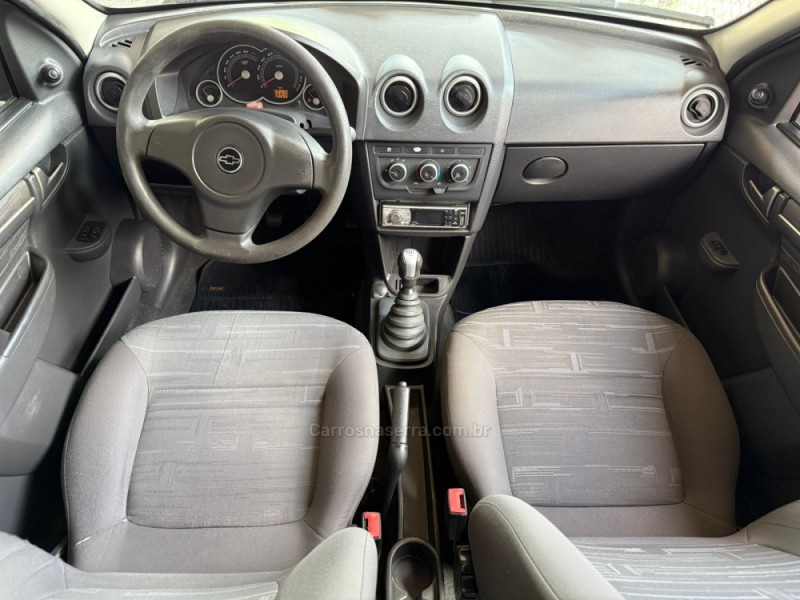 PRISMA 1.4 MPFI MAXX 8V FLEX 4P MANUAL - 2011 - FARROUPILHA