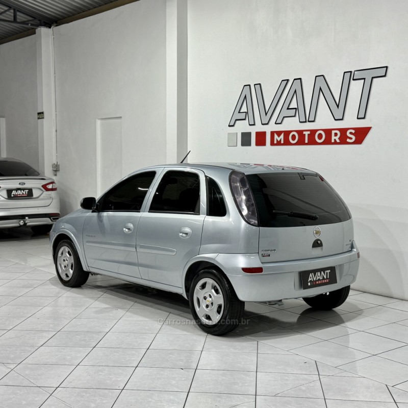 CORSA 1.4 MPFI PREMIUM 8V FLEX 4P MANUAL - 2010 - NOVO HAMBURGO