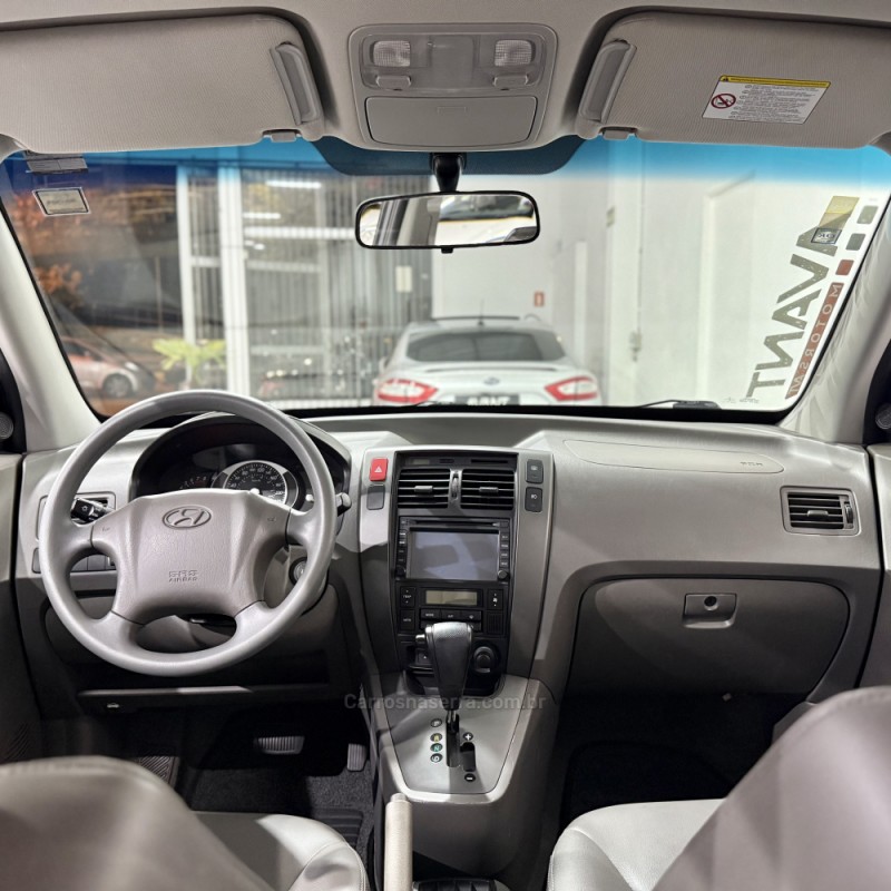 TUCSON 2.0 MPFI GLS TOP 16V 143CV 2WD FLEX 4P AUTOMÁTICO - 2017 - NOVO HAMBURGO