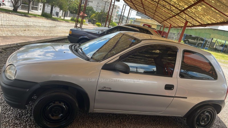 CORSA 1.0 MPFI SUPER 8V GASOLINA 2P MANUAL - 1999 - VERANóPOLIS