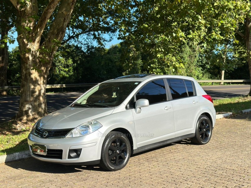 TIIDA 1.8 SL 16V FLEX 4P AUTOMÁTICO - 2011 - DOIS IRMãOS