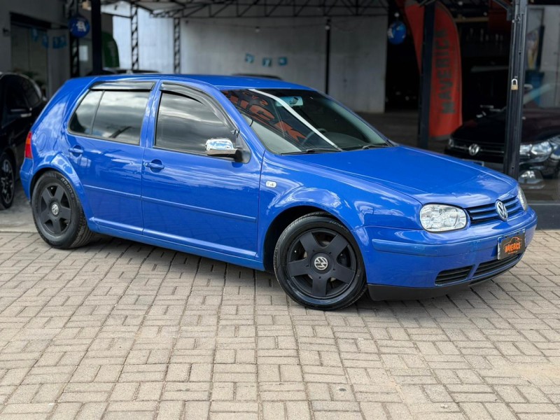 GOLF 1.6 8V GASOLINA 4P MANUAL - 2001 - LAGOA VERMELHA
