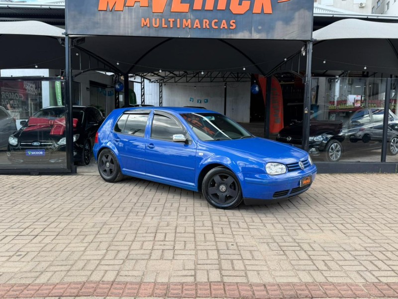GOLF 1.6 8V GASOLINA 4P MANUAL - 2001 - LAGOA VERMELHA