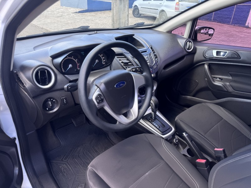 FIESTA 1.6 MPI SEDAN 8V FLEX 4P MANUAL - 2016 - DOIS IRMãOS