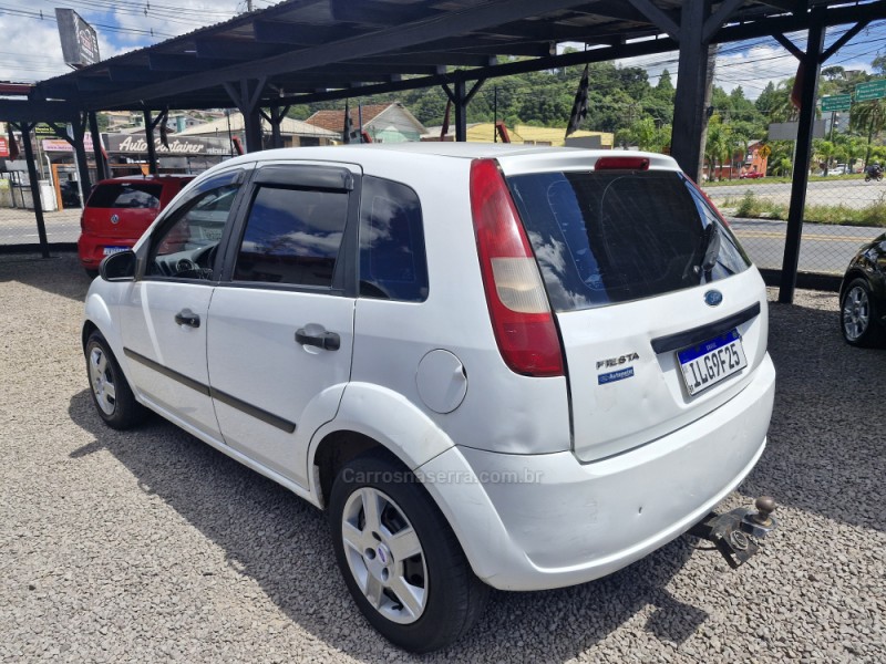 FIESTA 1.6 MPI 8V GASOLINA 4P MANUAL - 2003 - CAXIAS DO SUL