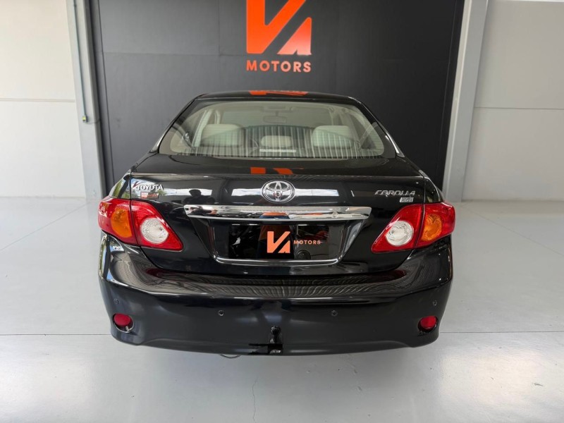 COROLLA 1.8 XEI 16V GASOLINA 4P MANUAL - 2010 - CARLOS BARBOSA