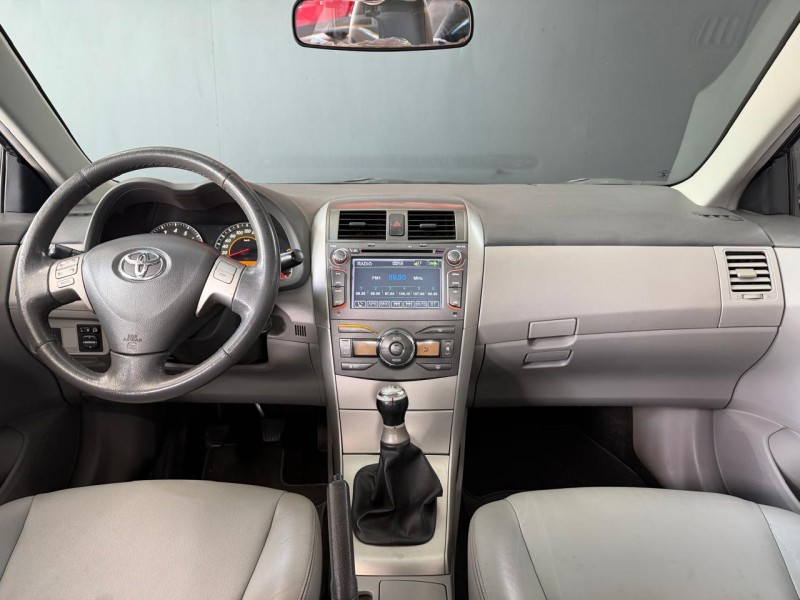 COROLLA 1.8 XEI 16V GASOLINA 4P MANUAL - 2010 - CARLOS BARBOSA