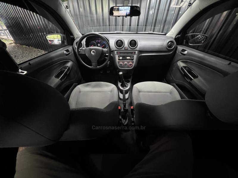 VOYAGE 1.6 MI TREND 8V FLEX 4P MANUAL - 2010 - CAXIAS DO SUL