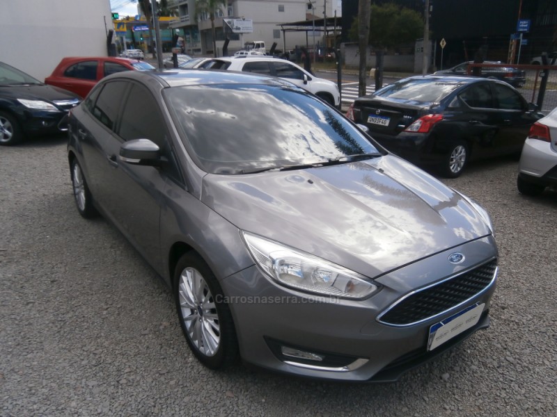 FOCUS 2.0 SE SEDAN 16V FLEX 4P AUTOMÁTICO - 2018 - FARROUPILHA