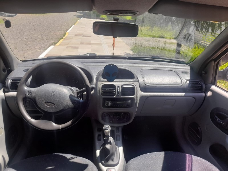 CLIO 1.0 RN 8V GASOLINA 4P MANUAL - 2003 - FARROUPILHA