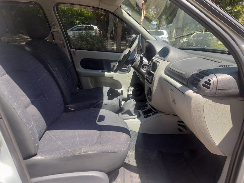 CLIO 1.0 RN 8V GASOLINA 4P MANUAL - 2003 - FARROUPILHA