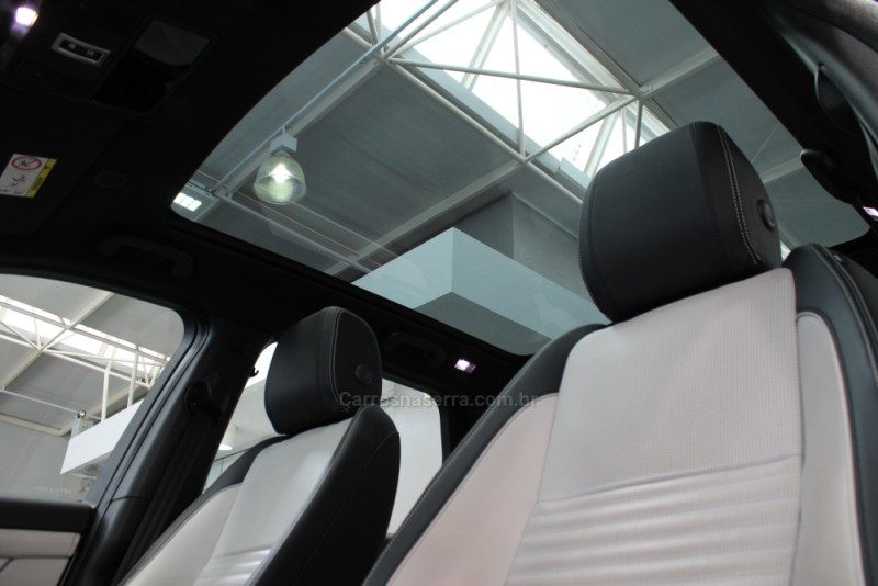 DISCOVERY SPORT 2.0 P250 R-DYNAMIC SE TURBO FLEX 4P AUTOMÁTICO - 2023 - CAXIAS DO SUL