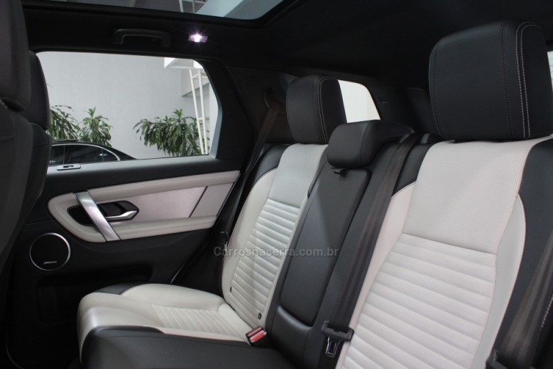 DISCOVERY SPORT 2.0 P250 R-DYNAMIC SE TURBO FLEX 4P AUTOMÁTICO - 2023 - CAXIAS DO SUL