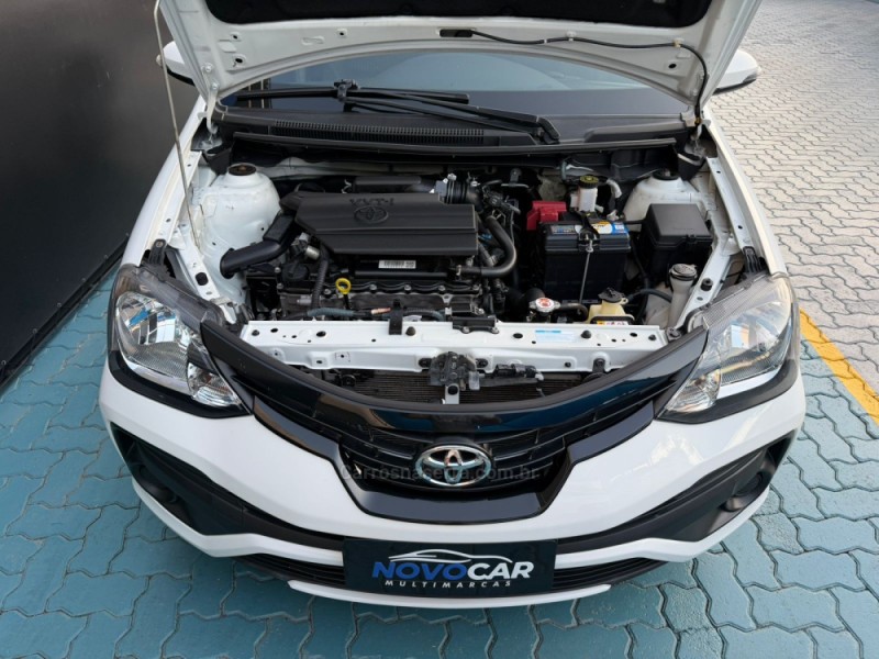 ETIOS 1.5 X SEDAN 16V FLEX 4P AUTOMÁTICO - 2021 - ESTâNCIA VELHA