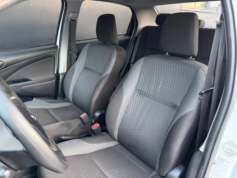 ETIOS 1.5 X SEDAN 16V FLEX 4P AUTOMÁTICO - 2021 - ESTâNCIA VELHA