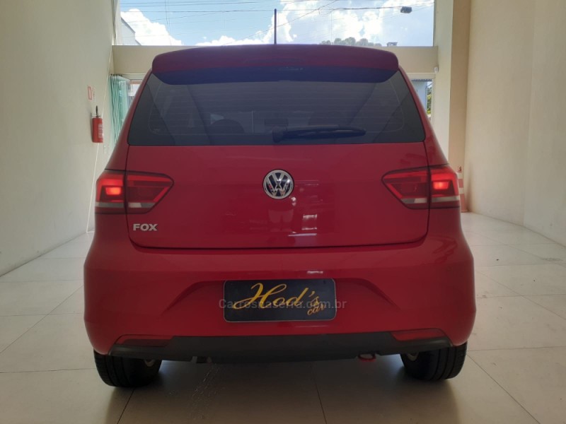 FOX 1.6 COMFORTLINE 8V FLEX 4P MANUAL - 2016 - CANELA