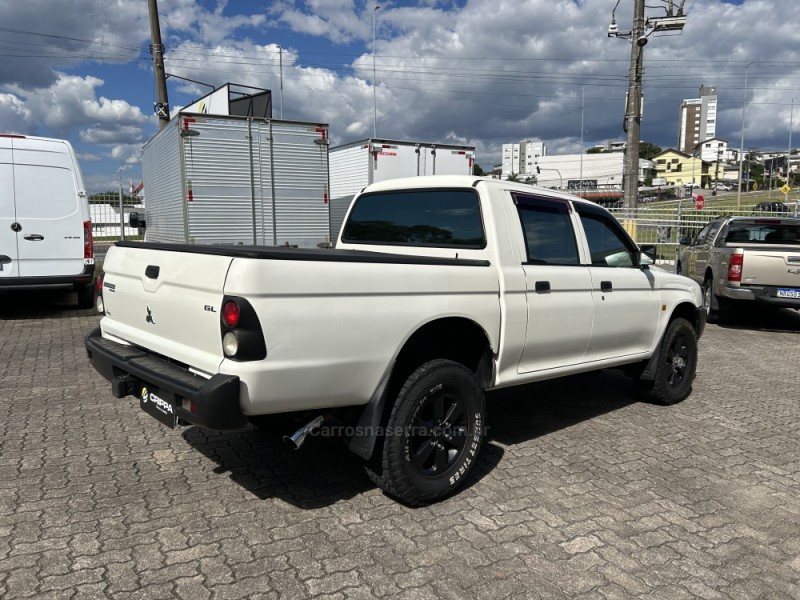 L200 2.5 4X4 CD 8V TURBO DIESEL 4P MANUAL - 2010 - FARROUPILHA