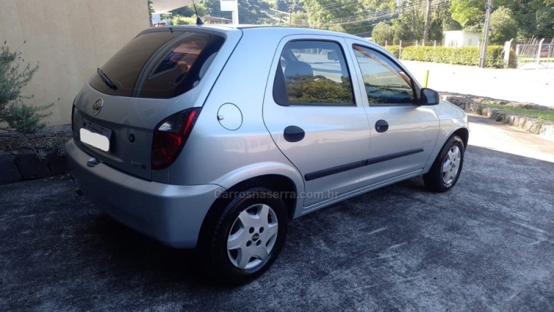 CELTA 1.0 MPFI SPIRIT 8V FLEX 4P MANUAL - 2011 - BENTO GONçALVES