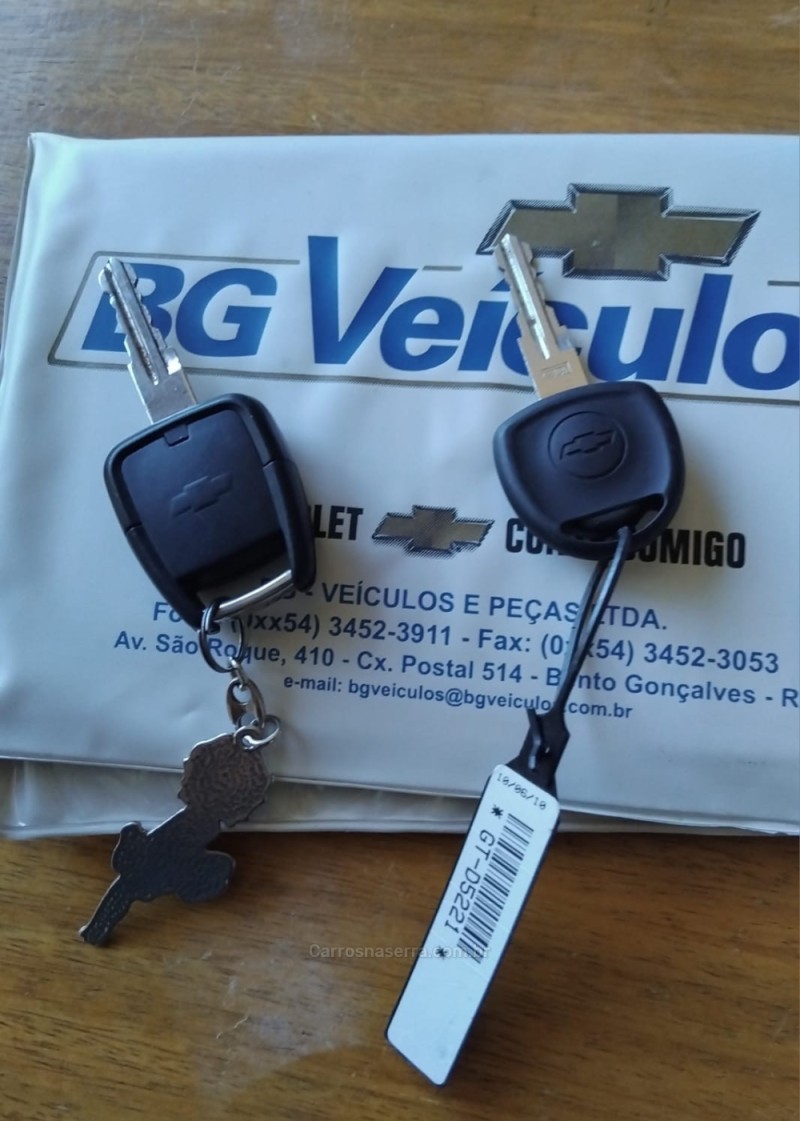 CELTA 1.0 MPFI SPIRIT 8V FLEX 4P MANUAL - 2011 - BENTO GONçALVES