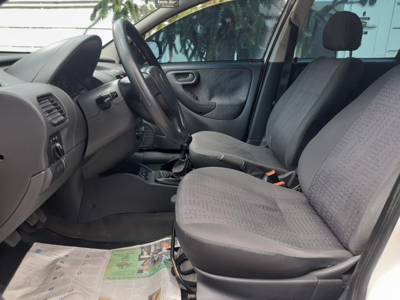 CORSA 1.4 MPFI MAXX 8V FLEX 4P MANUAL - 2012 - FARROUPILHA