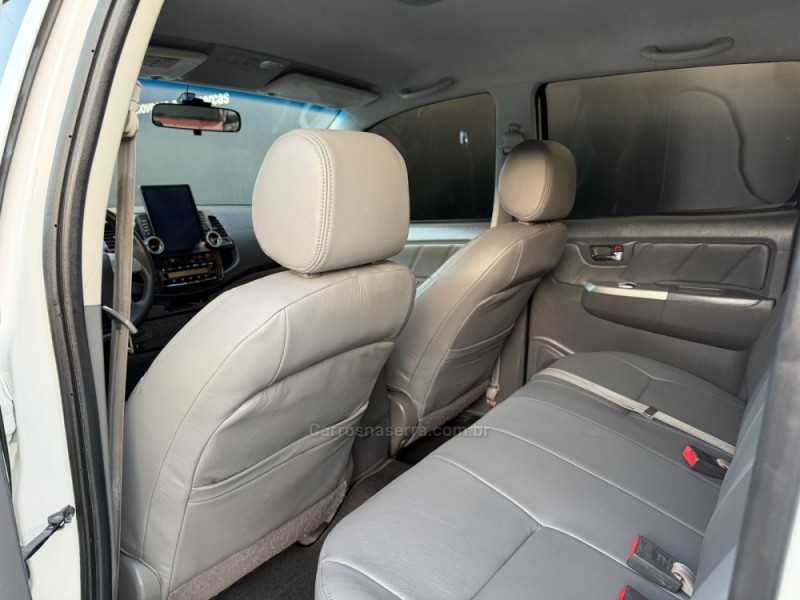 HILUX 2.7 SRV 4X4 CD 16V FLEX 4P AUTOMÁTICO - 2013 - ESTâNCIA VELHA