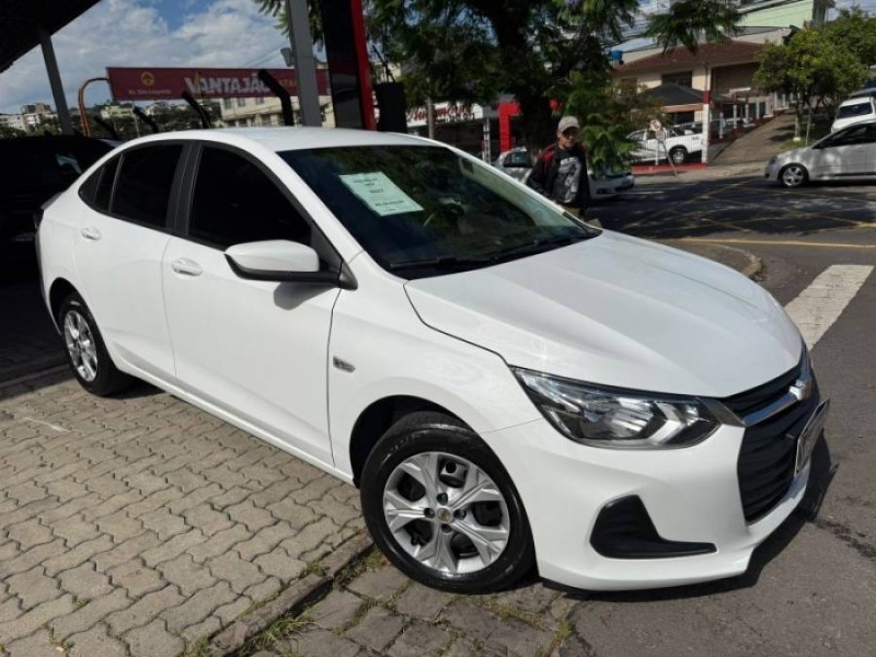 onix 1.0 sedan plus lt 12v flex 4p manual 2023 caxias do sul