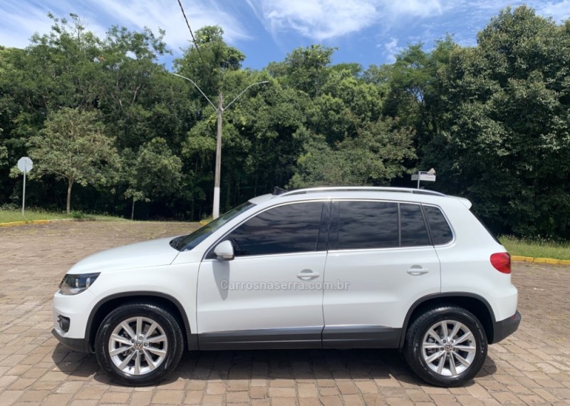 TIGUAN 2.0 TSI 16V TURBO GASOLINA 4P TIPTRONIC - 2014 - GUAPORé