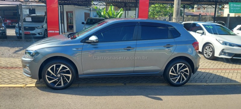 POLO 1.0	200 TSI HIGHLINE AUTOMÁTICO  - 2022 - BOM PRINCíPIO