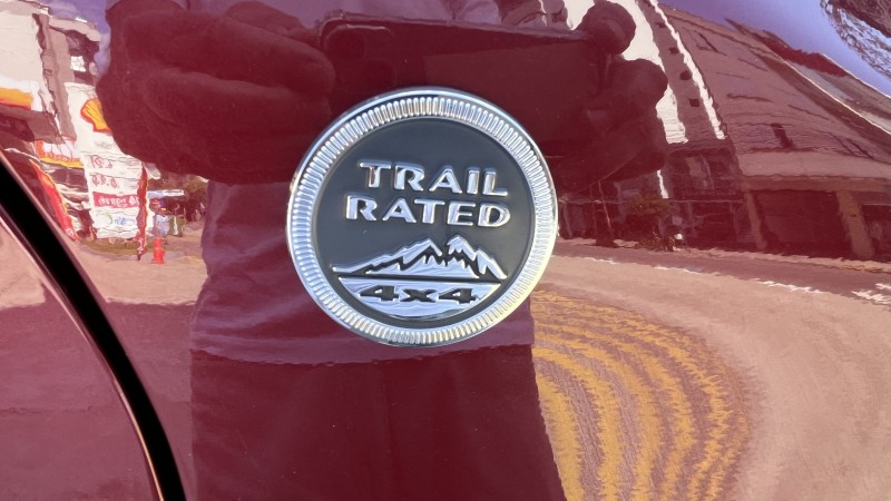 RENEGADE 2.0 16V TURBO DIESEL TRAILHAWK 4P 4X4 AUTOMÁTICO - 2021 - CAXIAS DO SUL