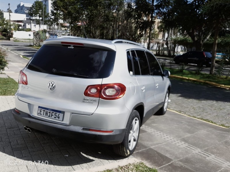 TIGUAN 2.0 TSI 16V TURBO GASOLINA 4P TIPTRONIC - 2011 - FARROUPILHA