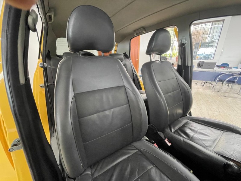 CROSSFOX 1.6 MI FLEX 8V 4P MANUAL - 2005 - CAXIAS DO SUL