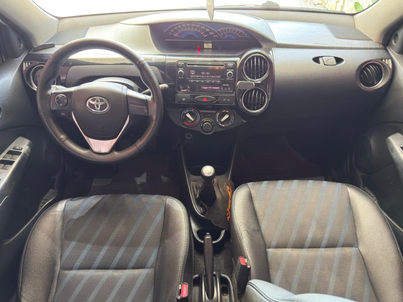 ETIOS 1.5 XS SEDAN 16V FLEX 4P MANUAL - 2014 - FARROUPILHA