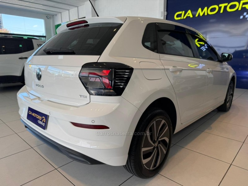 POLO 1.0	200 TSI HIGHLINE AUTOMÁTICO  - 2023 - SãO LEOPOLDO