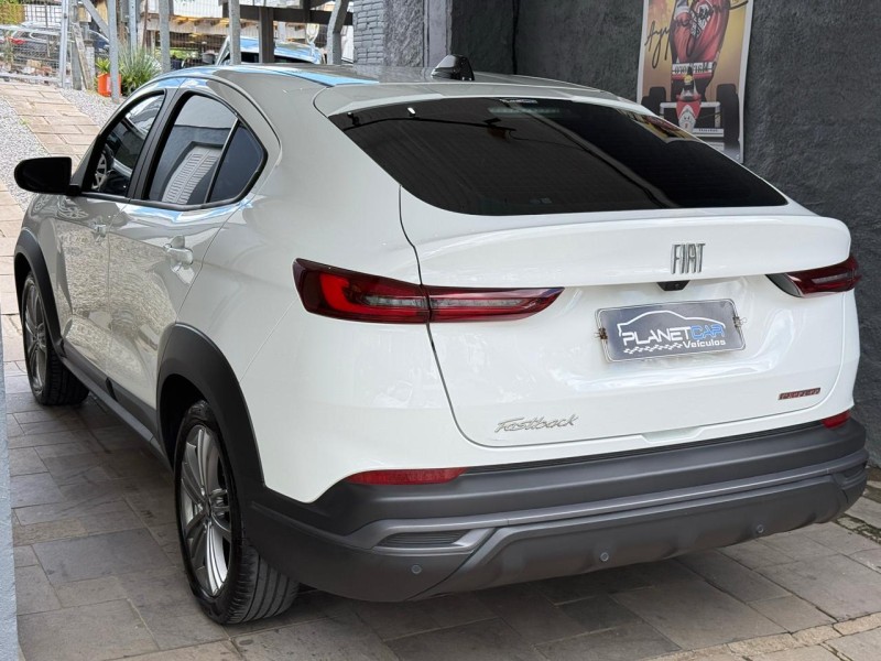 FASTBACK 1.0 200 TURBO FLEX AUTOMÁTICO FLEX AUTOMÁTICO - 2024 - FARROUPILHA