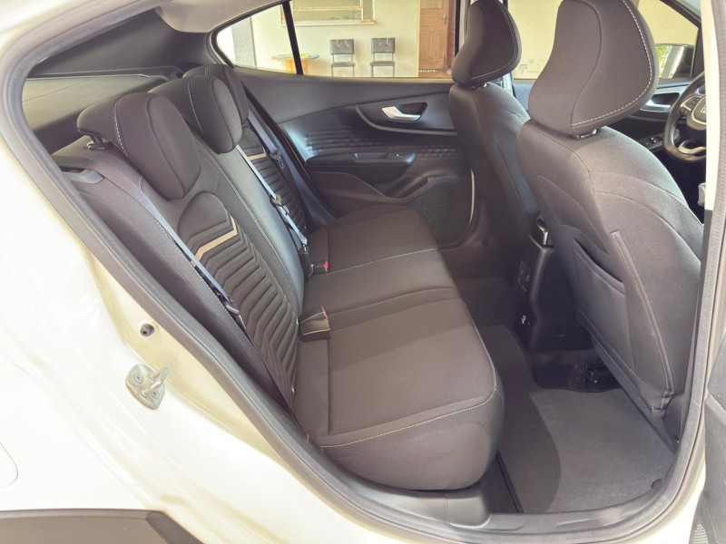 FASTBACK 1.0 200 TURBO FLEX AUTOMÁTICO FLEX AUTOMÁTICO - 2024 - FARROUPILHA