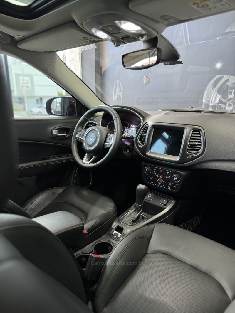 COMPASS 2.0 16V FLEX LONGITUDE AUTOMÁTICO - 2018 - CAXIAS DO SUL