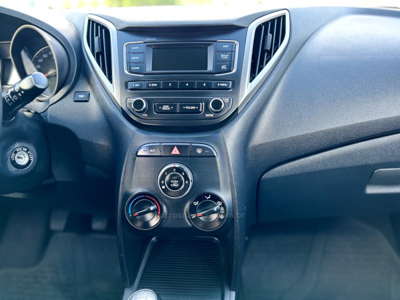 HB20 1.0 UNIQUE 12V FLEX 4P MANUAL - 2019 - NOVO HAMBURGO