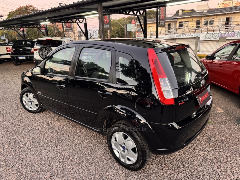 FIESTA 1.6 MPI CLASS HATCH 8V FLEX 4P MANUAL - 2009 - NOVO HAMBURGO