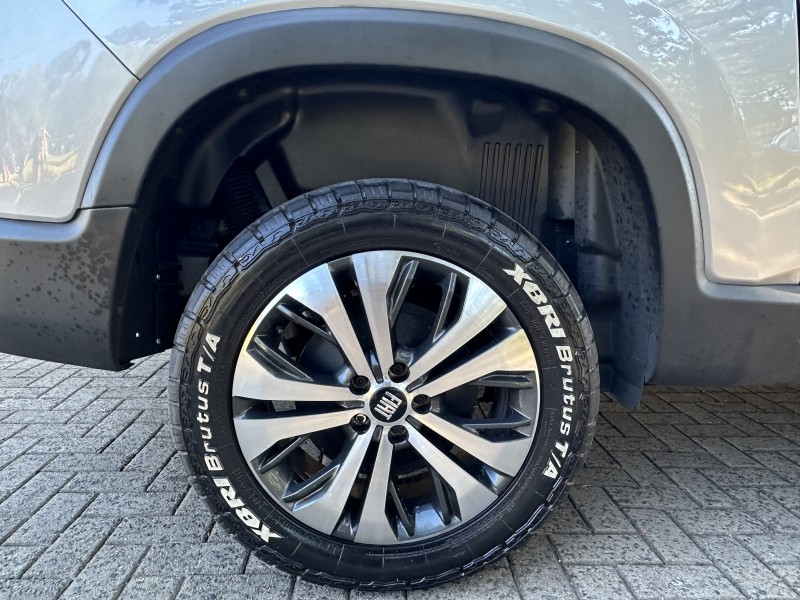 TORO 2.0 16V TURBO DIESEL VOLCANO AT9 4X4 AUTOMÁTICO - 2022 - CAXIAS DO SUL