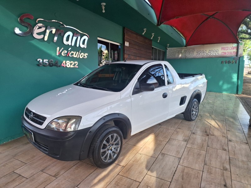 montana 1.8 mpfi cs 8v flex 2p manual 2004 dois irmaos