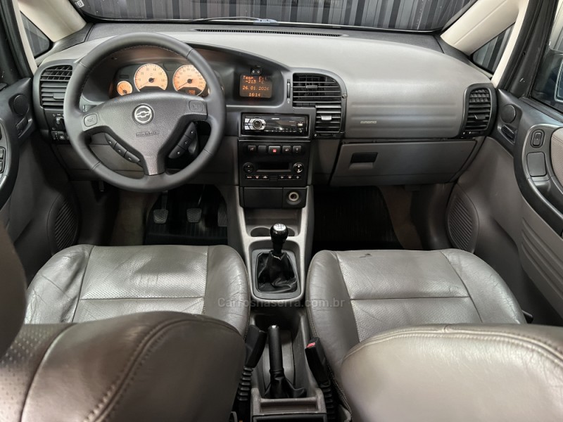 ZAFIRA 2.0 MPFI ELITE 8V FLEX 4P MANUAL - 2008 - CAXIAS DO SUL