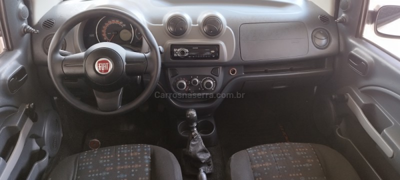 UNO 1.0 EVO VIVACE 8V FLEX 2P MANUAL - 2013 - FARROUPILHA