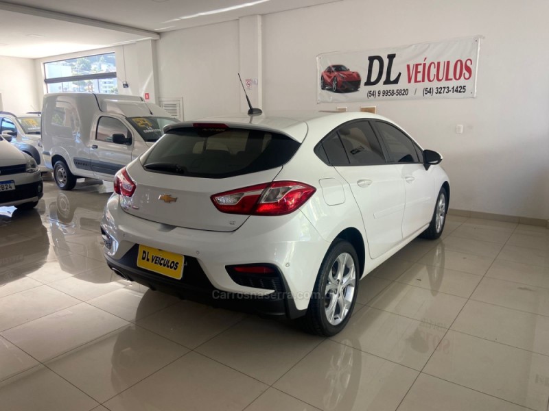 CRUZE 1.4 TURBO LT SPORT6 16V FLEX 4P AUTOMÁTICO - 2017 - NOVA BASSANO