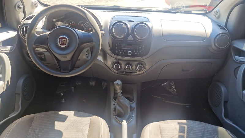 PALIO 1.0 MPI ATTRACTIVE 8V FLEX 4P MANUAL - 2015 - VACARIA