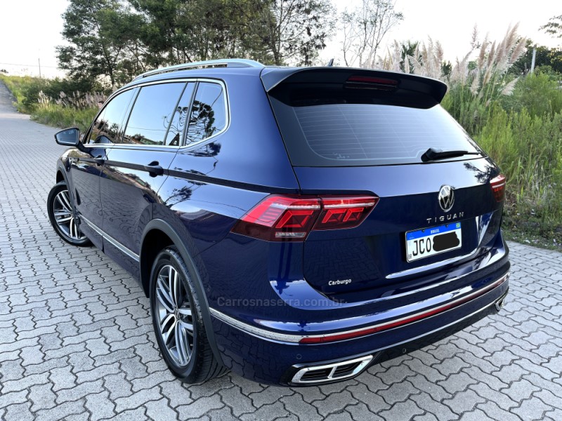 TIGUAN 2.0 ALLSPACE R-LINE 300 TSI GASOLINA 4P AUTOMÁTICO - 2024 - CAXIAS DO SUL