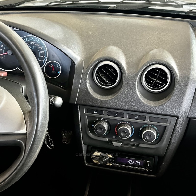 CELTA 1.0 MPFI LT 8V FLEX 4P MANUAL - 2012 - VACARIA