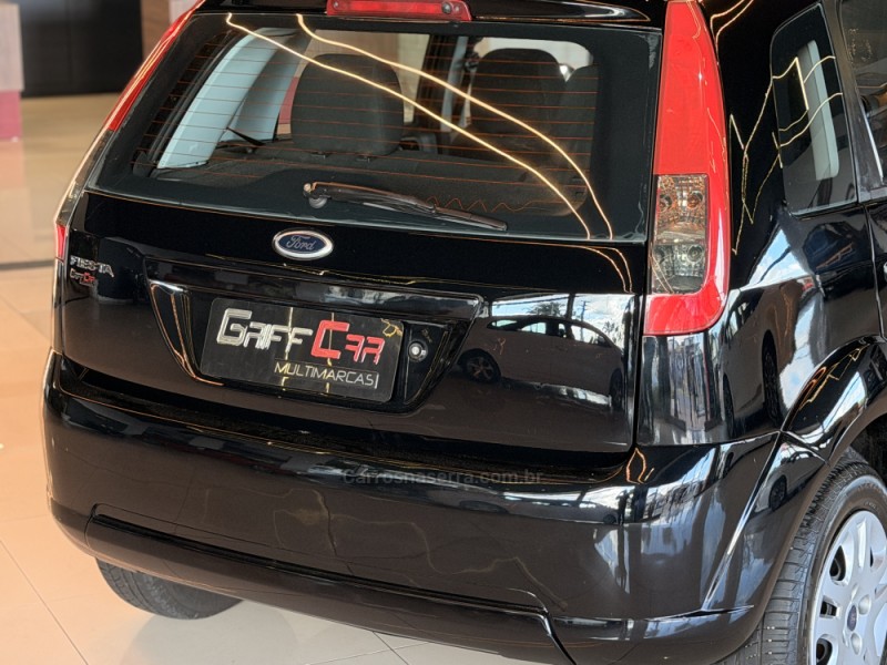 FIESTA 1.0 MPI 8V GASOLINA 4P MANUAL - 2011 - DOIS IRMãOS