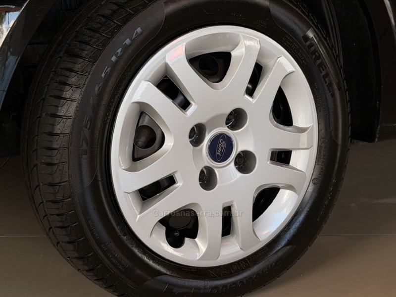 FIESTA 1.0 MPI 8V GASOLINA 4P MANUAL - 2011 - DOIS IRMãOS