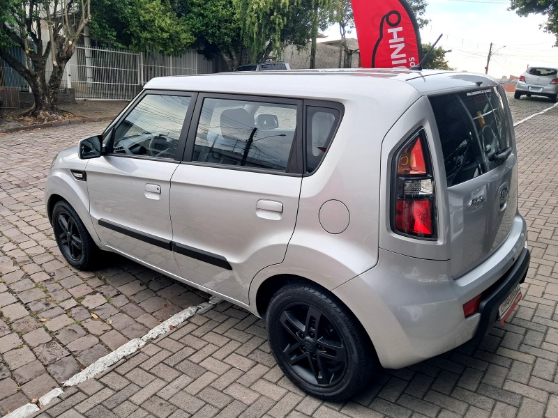 SOUL 1.6 EX 16V FLEX 4P MANUAL - 2010 - CAXIAS DO SUL
