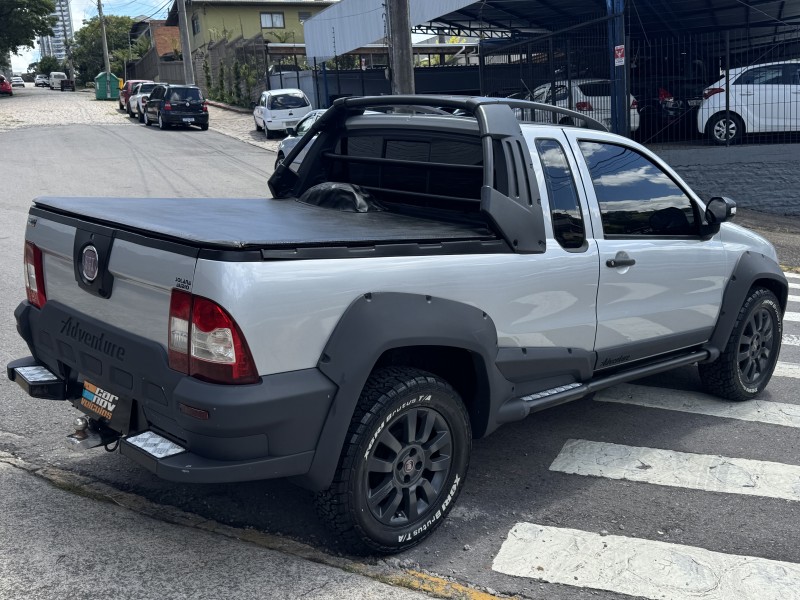 STRADA 1.8 MPI ADVENTURE LOCKER CE 8V FLEX 2P MANUAL - 2010 - CAXIAS DO SUL